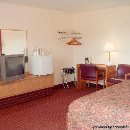 Budget Inn - Farmington Номер фото