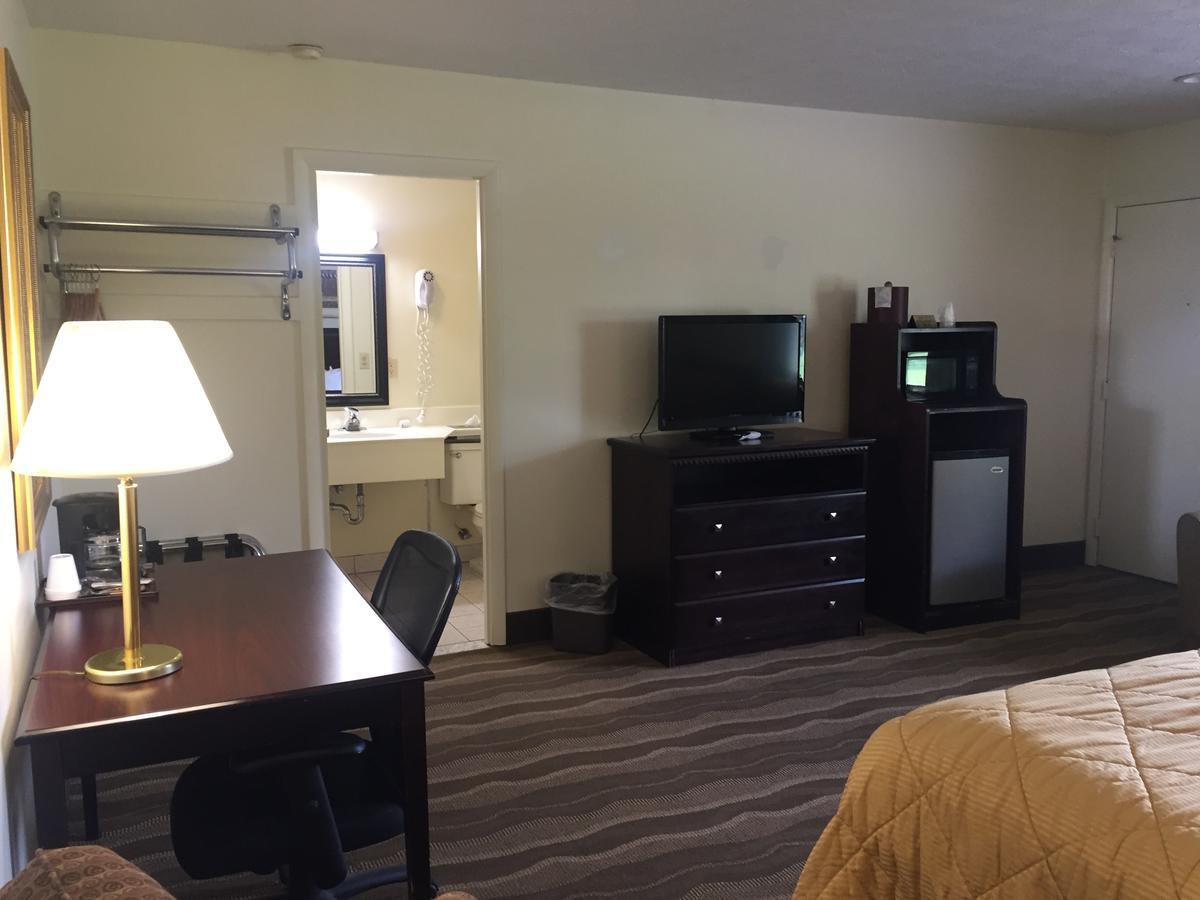 Budget Inn - Farmington Экстерьер фото